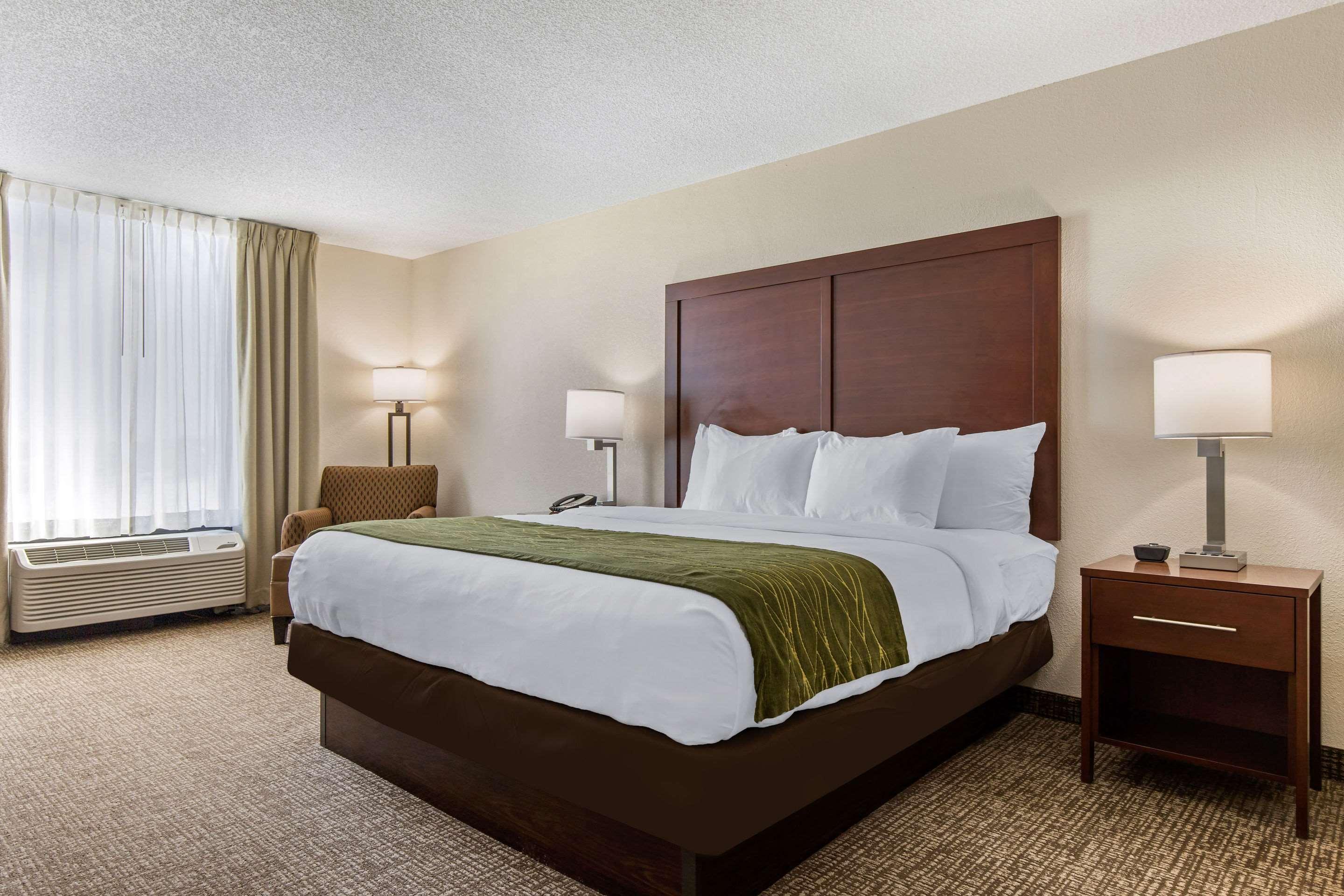 שלבי Comfort Inn מראה חיצוני תמונה