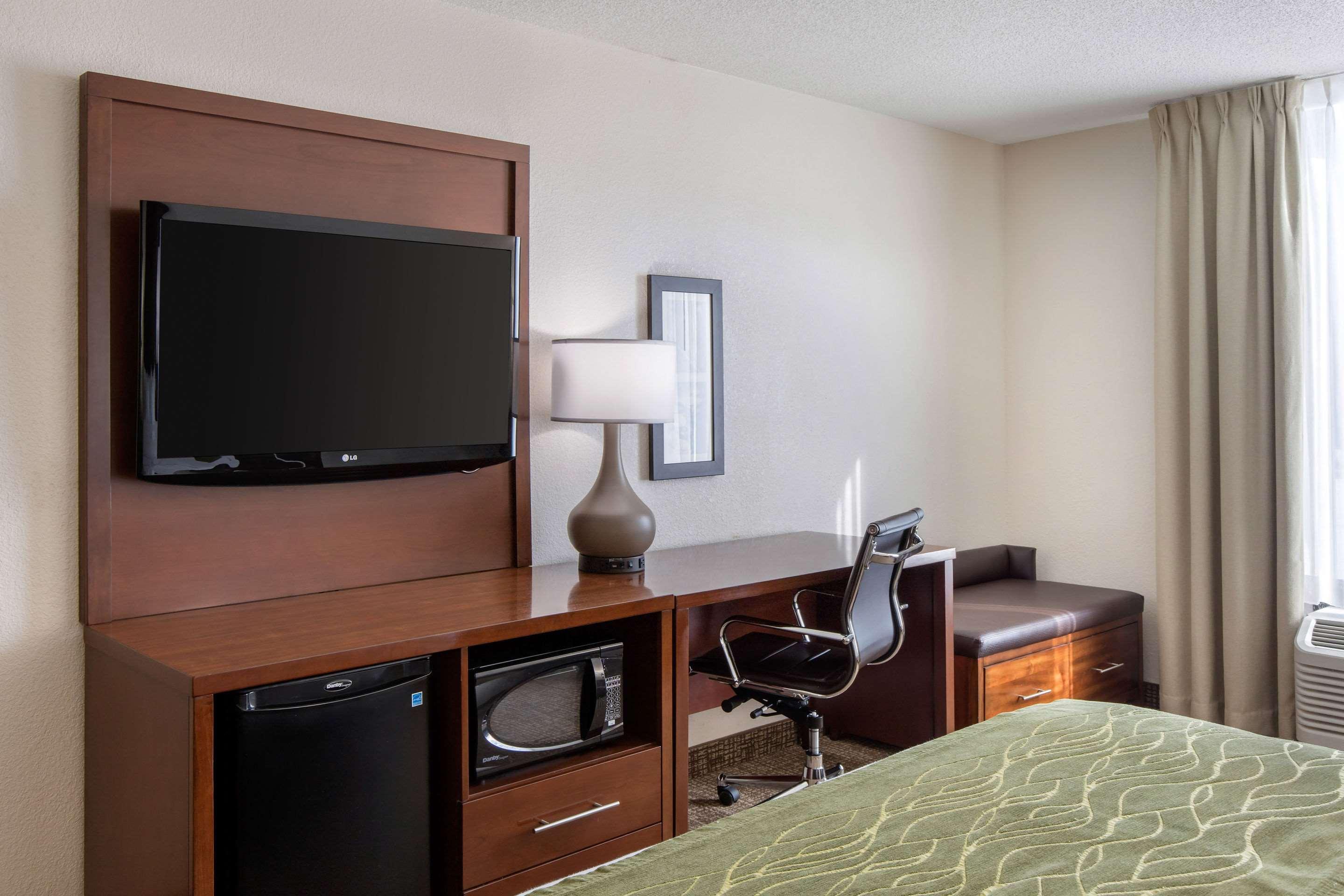 שלבי Comfort Inn מראה חיצוני תמונה