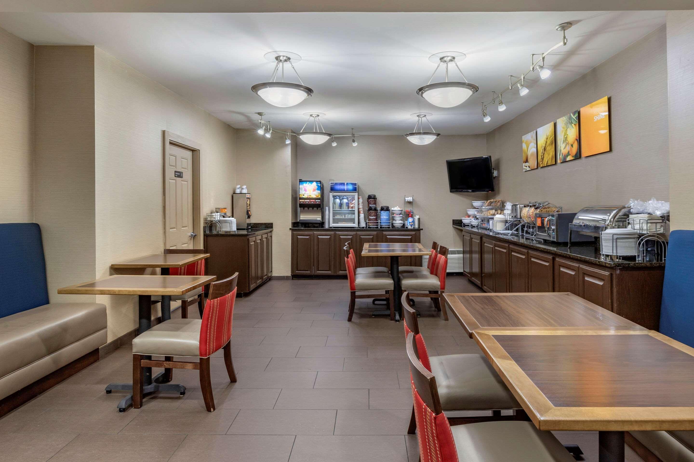 שלבי Comfort Inn מראה חיצוני תמונה