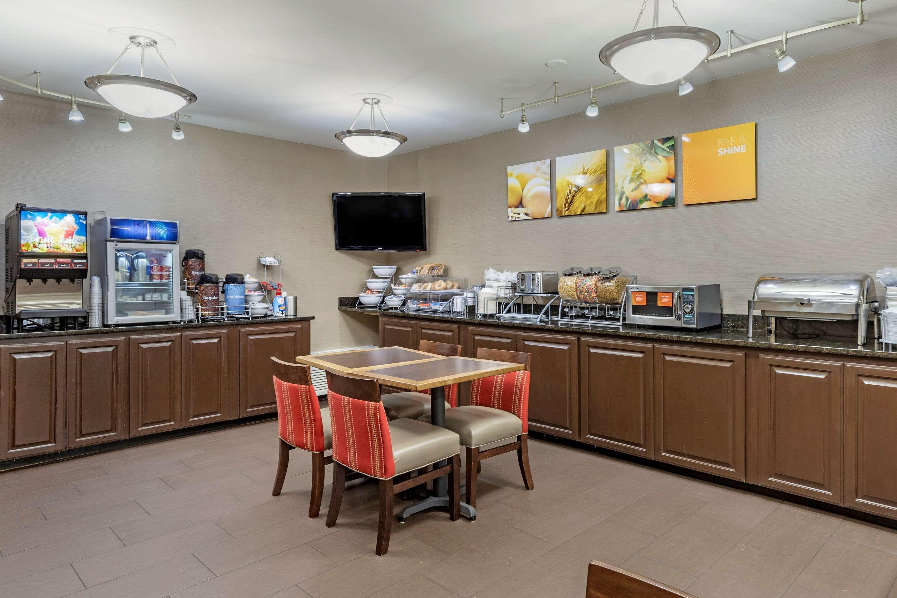 שלבי Comfort Inn מראה חיצוני תמונה