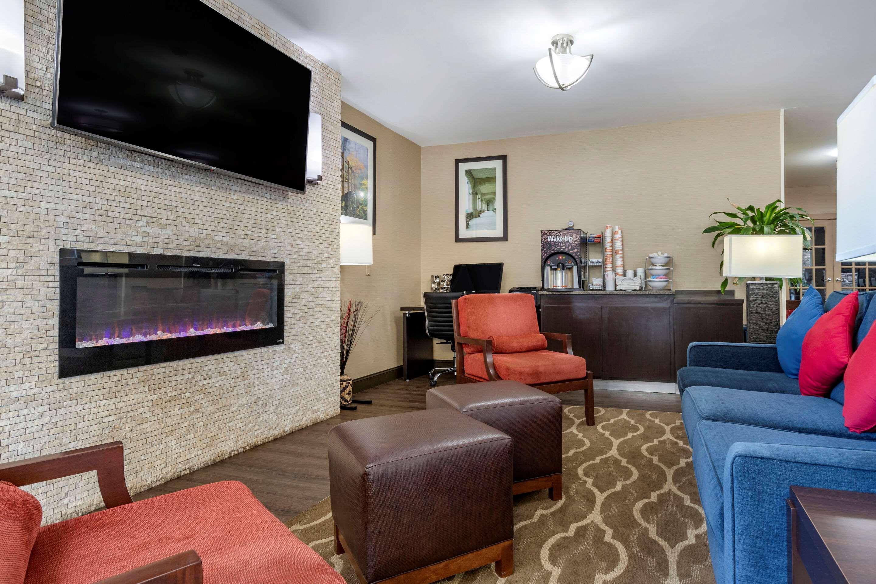 שלבי Comfort Inn מראה חיצוני תמונה