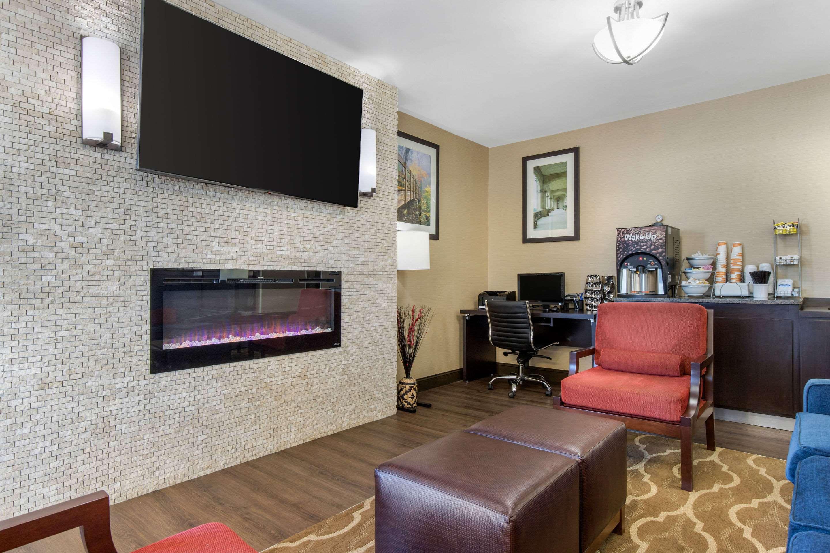 שלבי Comfort Inn מראה חיצוני תמונה
