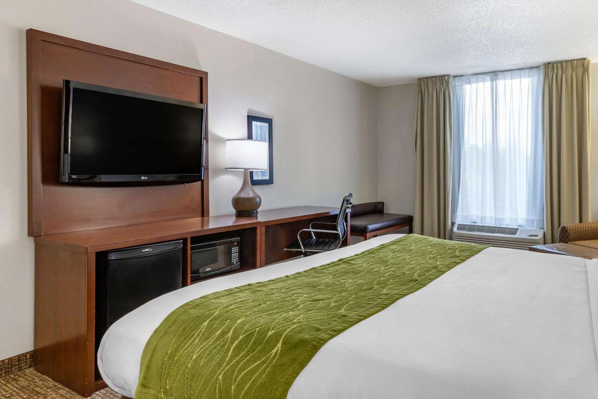 שלבי Comfort Inn מראה חיצוני תמונה