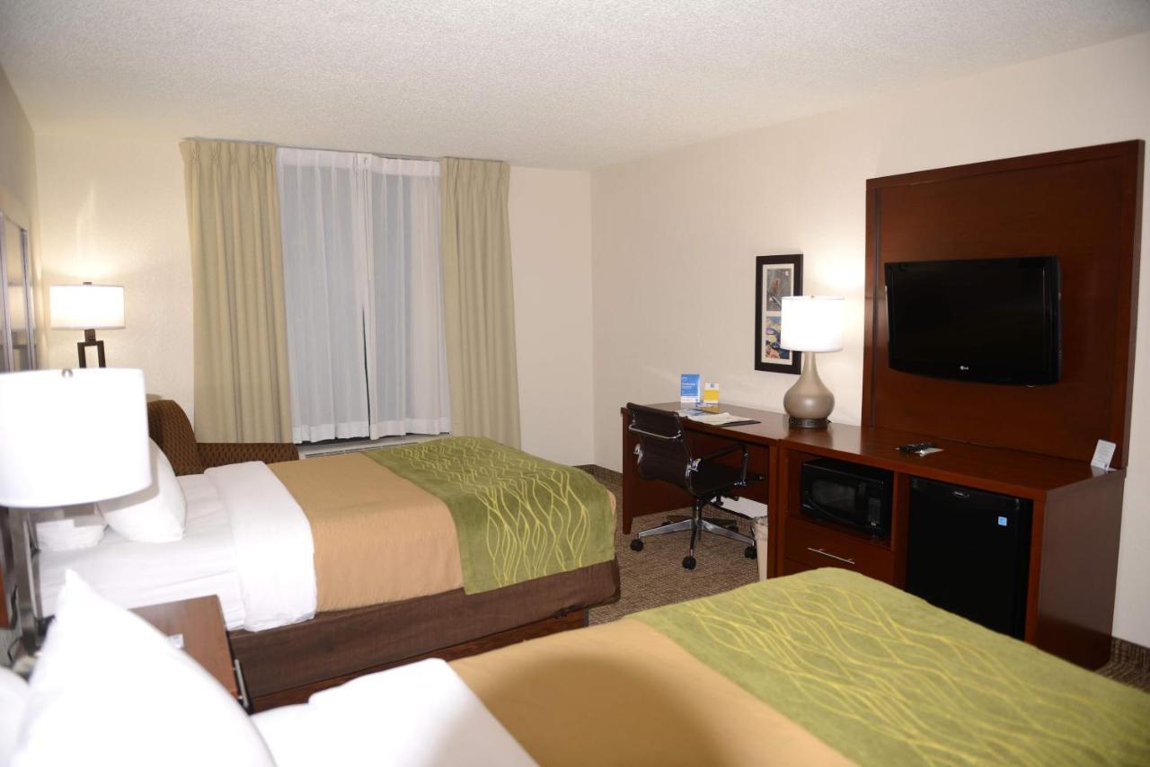 שלבי Comfort Inn מראה חיצוני תמונה